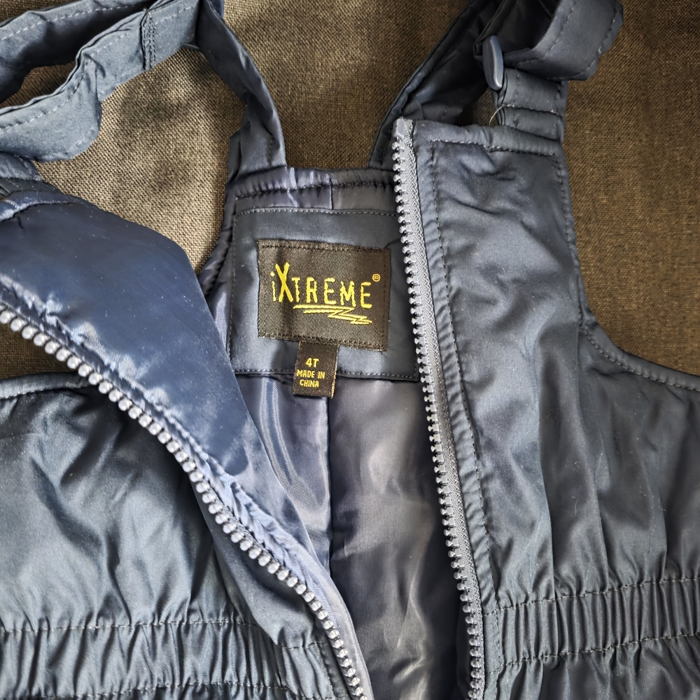 Extreme Kids Two-Tone Puffer Jacket - Picture 6 of 7